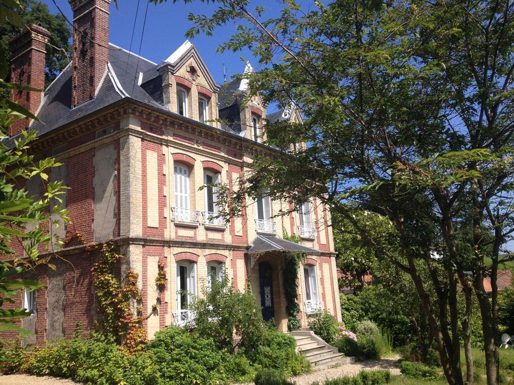 La Liniere Bed & Breakfast La Rivière-Saint-Sauveur Dış mekan fotoğraf